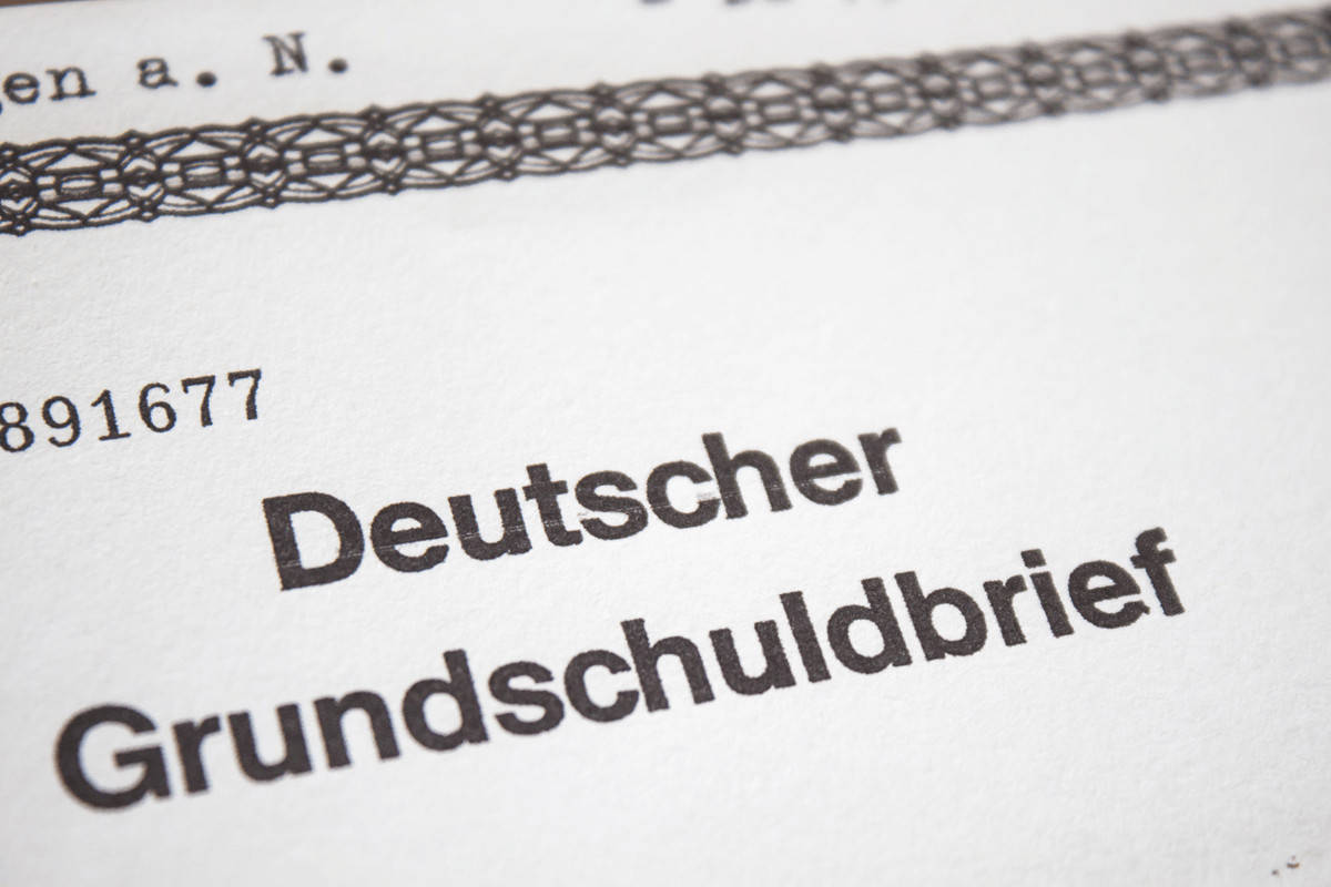 Immobilien-Erbe mit Grundschuld